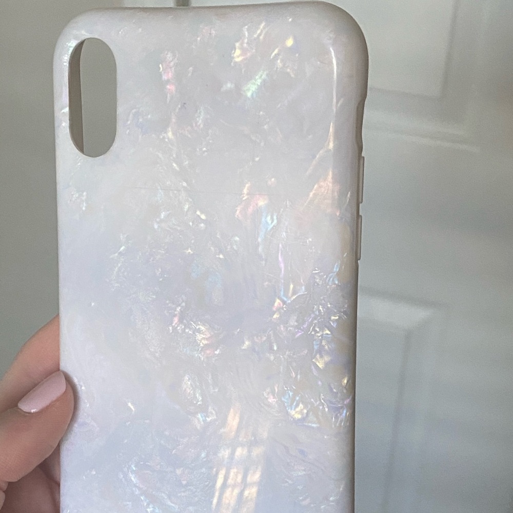 Laut iPhone XR case